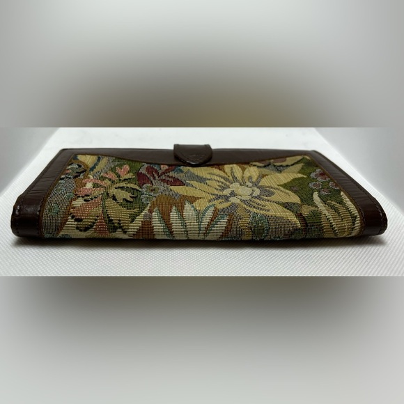 VINTAGE: St. Michael’s | Marks and Spencer tapestry wallet. - Picture 3 of 15